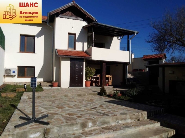 Къща в с. Пелишат, Област Плевен - 110 кв.м за 1078 €/кв.м - Снимка #1