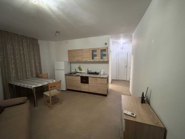 Дава се под наем Двустаен апартамент в к.к. Слънчев бряг - 50 кв.м за 306 € - Снимка #1