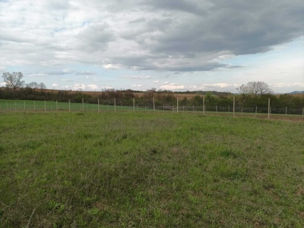 Парцел в с. Велчево, Област Велико Търново - 2160 кв.м за 9 €/кв.м - Снимка #1