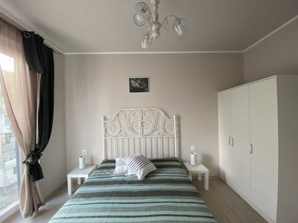 Дава се под наем Тристаен апартамент в София, Дружба 1 - 75 кв.м за 700 € - Снимка #1