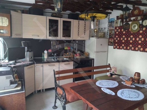 Дава се под наем Къща в Варна, Галата - 25 кв.м за 175 € - Снимка #1