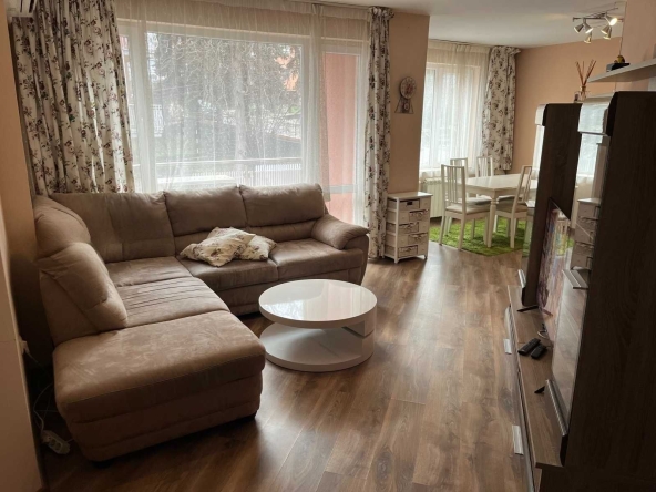 Дава се под наем Двустаен апартамент в София, Симеоново - 78 кв.м за 665 € - Снимка #1