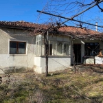 Къща в с. Васил Левски, Област Пловдив - 75 кв.м за 816 €/кв.м - Снимка #1