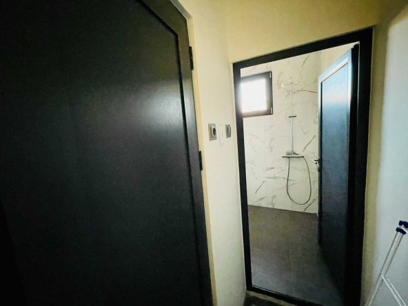 Тристаен апартамент в Пловдив, Кючук Париж - 60 кв.м за 2000 €/кв.м - Снимка #1