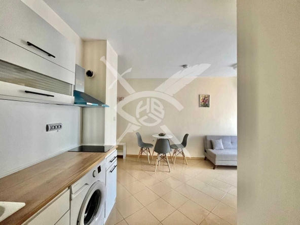 Дава се под наем Двустаен апартамент в к.к. Слънчев бряг - 52 кв.м за 57000 € - Снимка #1