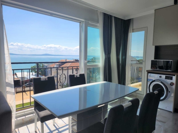 Дава се под наем Тристаен апартамент в Бургас, Сарафово - 103 кв.м за 800 € - Снимка #1