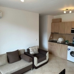 Дава се под наем Двустаен апартамент в к.к. Слънчев бряг - 60 кв.м за 225 € - Снимка #1