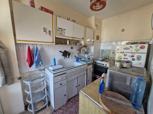 Двустаен апартамент в Ямбол, Център - 57 кв.м за 1079 €/кв.м - Снимка #1