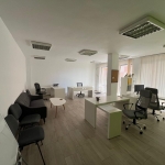 Дава се под наем Офис в Пловдив, Съдийски - 70 кв.м за 612 € - Снимка #1