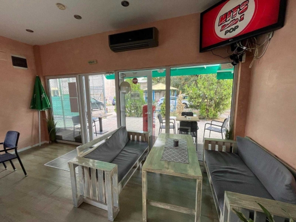 Заведение в Пловдив, Кършияка - 71 кв.м за 632 €/кв.м - Снимка #1