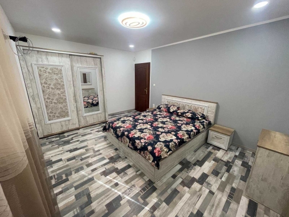 Къща в Горна Оряховица - 110 кв.м за 1037 €/кв.м - Снимка #1