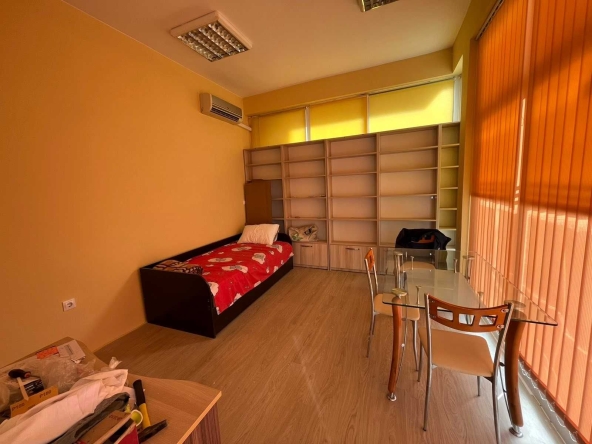 Магазин в Поморие - 31 кв.м за 675 €/кв.м - Снимка #1