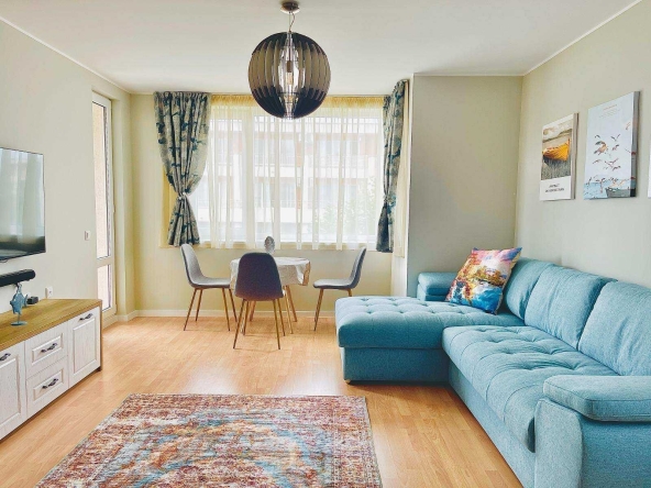 Двустаен апартамент в к.к. Слънчев бряг - 64 кв.м за 1172 €/кв.м - Снимка #1