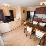 Тристаен апартамент в Варна, Виница - 120 кв.м за 1542 €/кв.м - Снимка #1