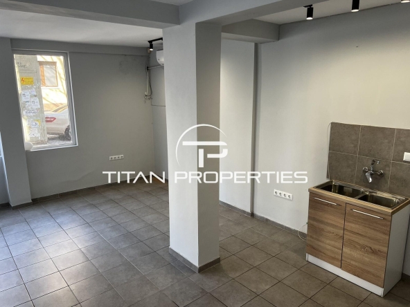Дава се под наем Магазин в Бургас, Възраждане - 40 кв.м за 204 € - Снимка #1