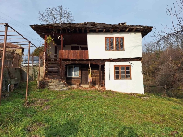 Къща в с. Малини, Област Габрово - 112 кв.м за 319 €/кв.м - Снимка #1
