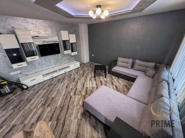 Дава се под наем Тристаен апартамент в Бургас, Сарафово - 110 кв.м за 663 € - Снимка #1