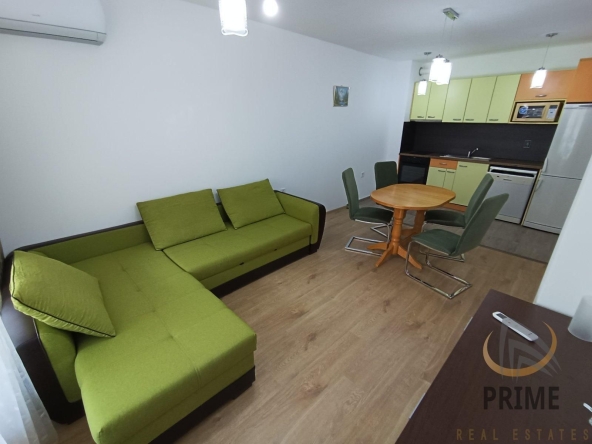 Дава се под наем Двустаен апартамент в Бургас, Меден рудник - зона А - 70 кв.м за 255 € - Снимка #1