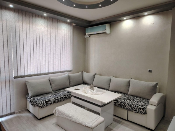 Дава се под наем Тристаен апартамент в Пловдив, Кючук Париж - 68 кв.м за 350 € - Снимка #1