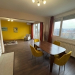 Дава се под наем Тристаен апартамент в София, Център - 110 кв.м за 990 € - Снимка #1