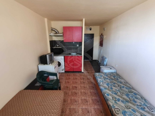 Двустаен апартамент в к.к. Слънчев бряг - 64 кв.м за 1094 €/кв.м - Снимка #1