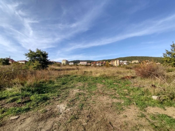 Парцел в Свети Влас - 2100 кв.м за 143 €/кв.м - Снимка #1