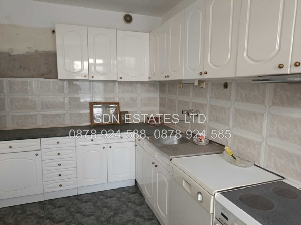 Къща в Казанлък - 260 кв.м за 1000 €/кв.м - Снимка #1