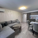 Дава се под наем Двустаен апартамент в Варна, Цветен квартал - 58 кв.м за 600 € - Снимка #1