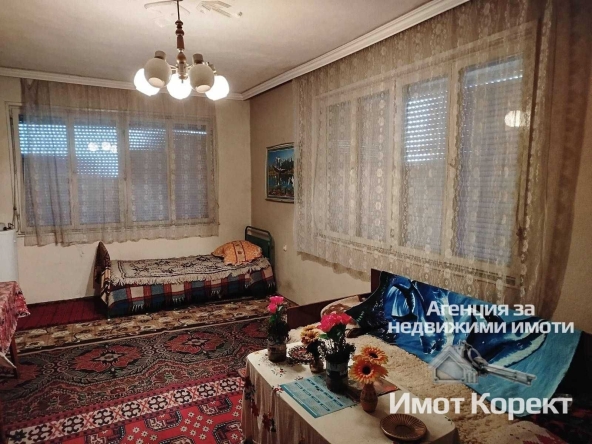 Етаж от къща в Асеновград - 140 кв.м за 656 €/кв.м - Снимка #1