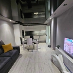 Тристаен апартамент в Пловдив, Младежки Хълм - 98 кв.м за 2439 €/кв.м - Снимка #1