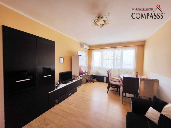 Двустаен апартамент в Добрич, Христо Ботев - 62 кв.м за 872 €/кв.м - Снимка #1