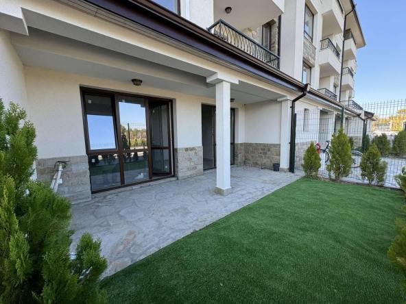 Двустаен апартамент в Бургас, Сарафово - 80 кв.м за 1450 €/кв.м - Снимка #1