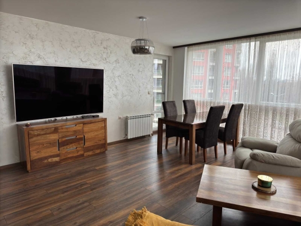 Тристаен апартамент в Пловдив, Кършияка - 176 кв.м за 1319 €/кв.м - Снимка #1