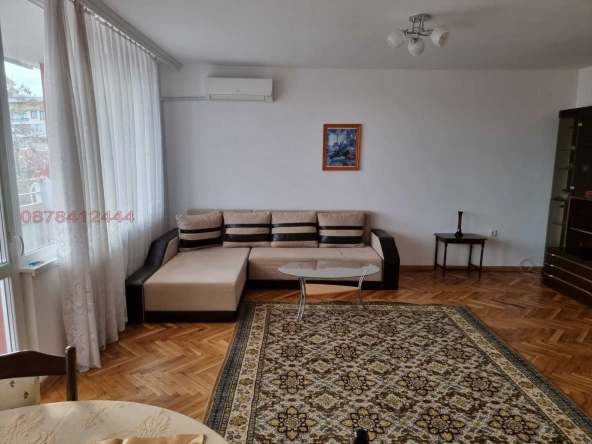 Дава се под наем Тристаен апартамент в Пловдив, Мараша - 104 кв.м за 510 € - Снимка #1