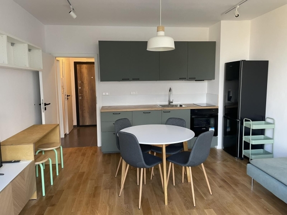 Дава се под наем Двустаен апартамент в София, Манастирски ливади - 60 кв.м за 770 € - Снимка #1