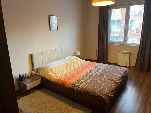 Дава се под наем Тристаен апартамент в София, Банишора - 115 кв.м за 700 € - Снимка #1