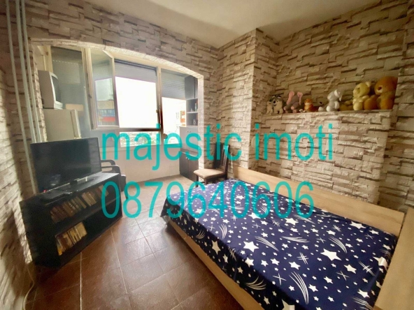 Тристаен апартамент в Пловдив, Кършияка - 84 кв.м за 1370 €/кв.м - Снимка #1