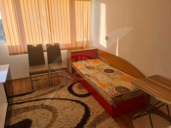 Дава се под наем Едностаен апартамент в Варна, Левски - 25 кв.м за 225 € - Снимка #1