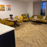 Дава се под наем Тристаен апартамент в Бургас, Сарафово - 120 кв.м за 1250 € - Снимка #1