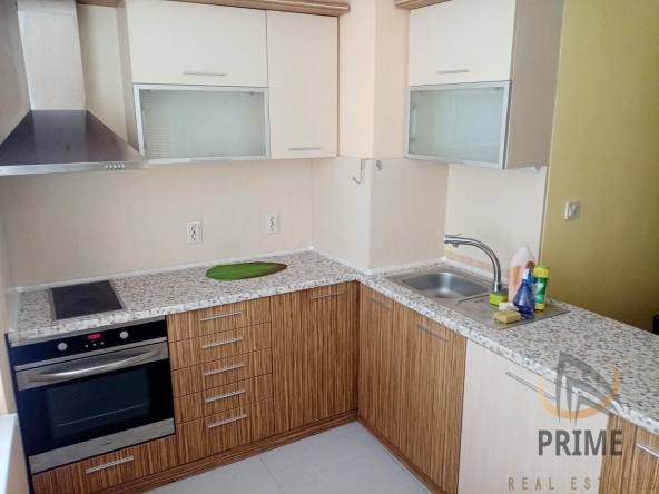 Дава се под наем Двустаен апартамент в Бургас, Славейков - 65 кв.м за 408 € - Снимка #1