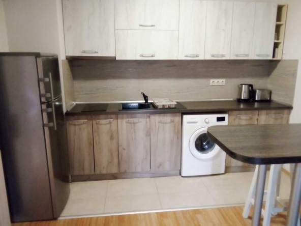 Дава се под наем Двустаен апартамент в Бургас, Сарафово - 70 кв.м за 400 € - Снимка #1