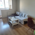 Дава се под наем Тристаен апартамент в София, Център - 80 кв.м за 600 € - Снимка #1