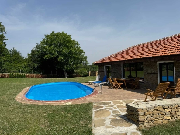 Къща в с. Керека, Област Габрово - 160 кв.м за 1188 €/кв.м - Снимка #1