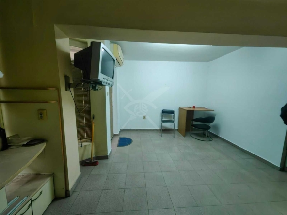 Офис в Бургас, Възраждане - 35 кв.м за 1600 €/кв.м - Снимка #1