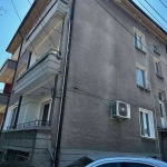 Етаж от къща в Чирпан - 400 кв.м за 160 €/кв.м - Снимка #1