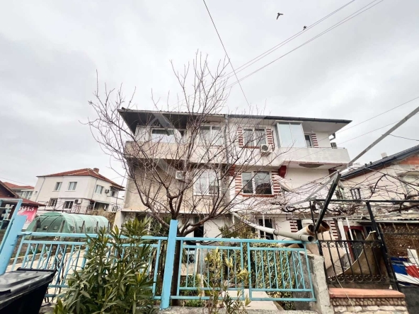 Къща в Бургас, Ветрен - 220 кв.м за 637 €/кв.м - Снимка #1