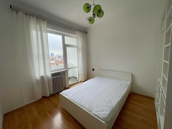 Дава се под наем Двустаен апартамент в София, Център - 60 кв.м за 450 € - Снимка #1