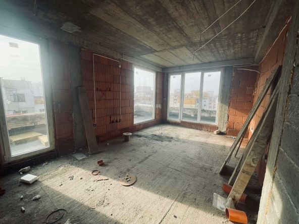 Двустаен апартамент в Пловдив, Гагарин - 72 кв.м за 1084 €/кв.м - Снимка #1