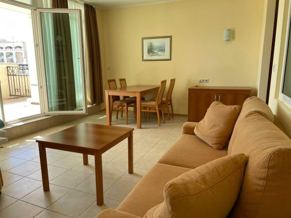 Тристаен апартамент в к.к. Слънчев бряг - 72 кв.м за 973 €/кв.м - Снимка #1