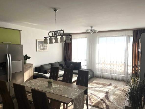 Тристаен апартамент в Пловдив, Въстанически - 101 кв.м за 1565 €/кв.м - Снимка #1